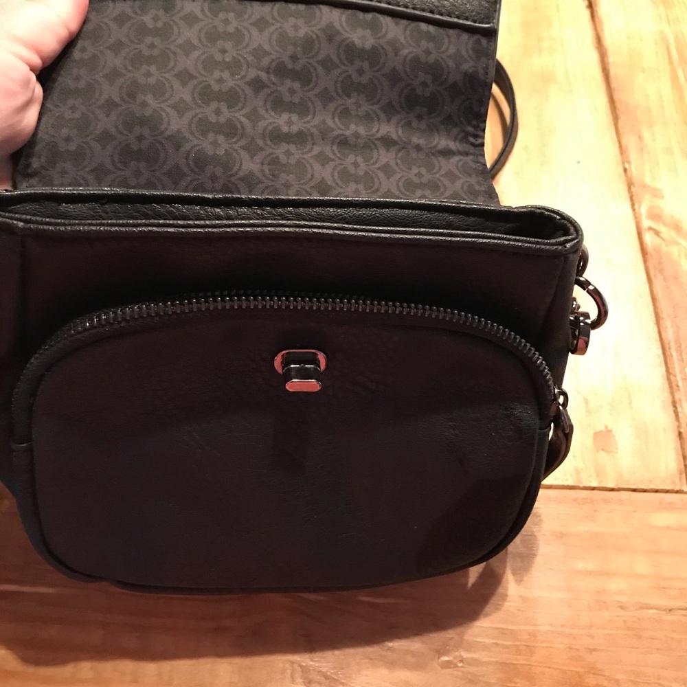 Purse - Picture 2 of 3